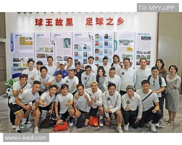 泽阿滕足球明星的崛起与成就探秘，激励年轻球员追逐梦想